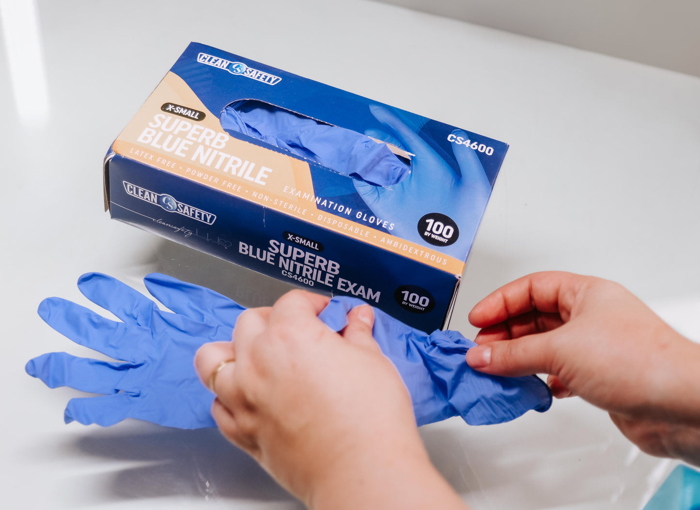 Clean Safety Nitrile Exam Gloves